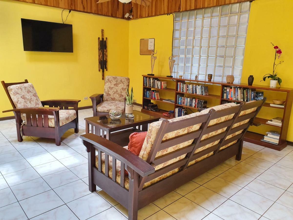 Turrialba Bed & Breakfast Екстер'єр фото