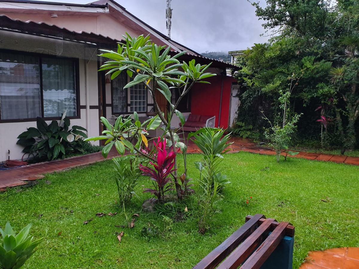 Turrialba Bed & Breakfast Екстер'єр фото